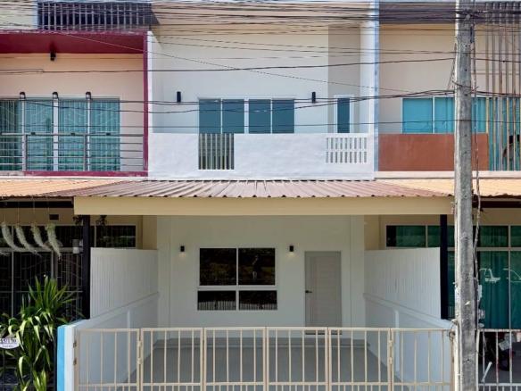 ทาวน์เฮ้าส์2ชั้น หมู่บ้านสมบูรณ์ทรัพย์ รูปที่ 1
