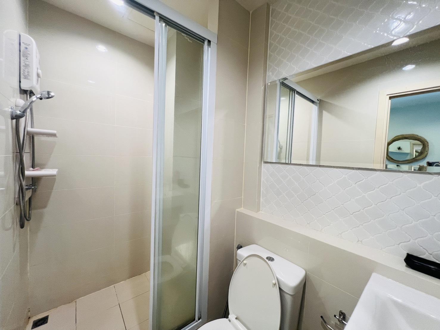 S__26787876_0 คอนโด The Base Downtown Phuket รูปที่ 10
