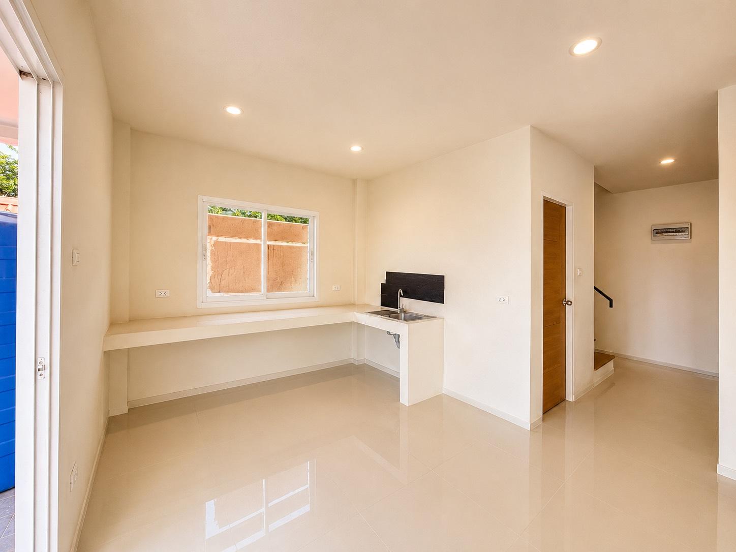 S__31514671_0 บ้านแฝด2ชั้น รูปที่ 5