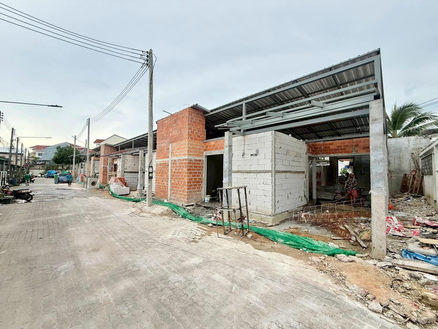 S__56852610 ทาวน์เฮ้าส์ชั้นเดียว วงเวียนเมืองทอง รูปที่ 4