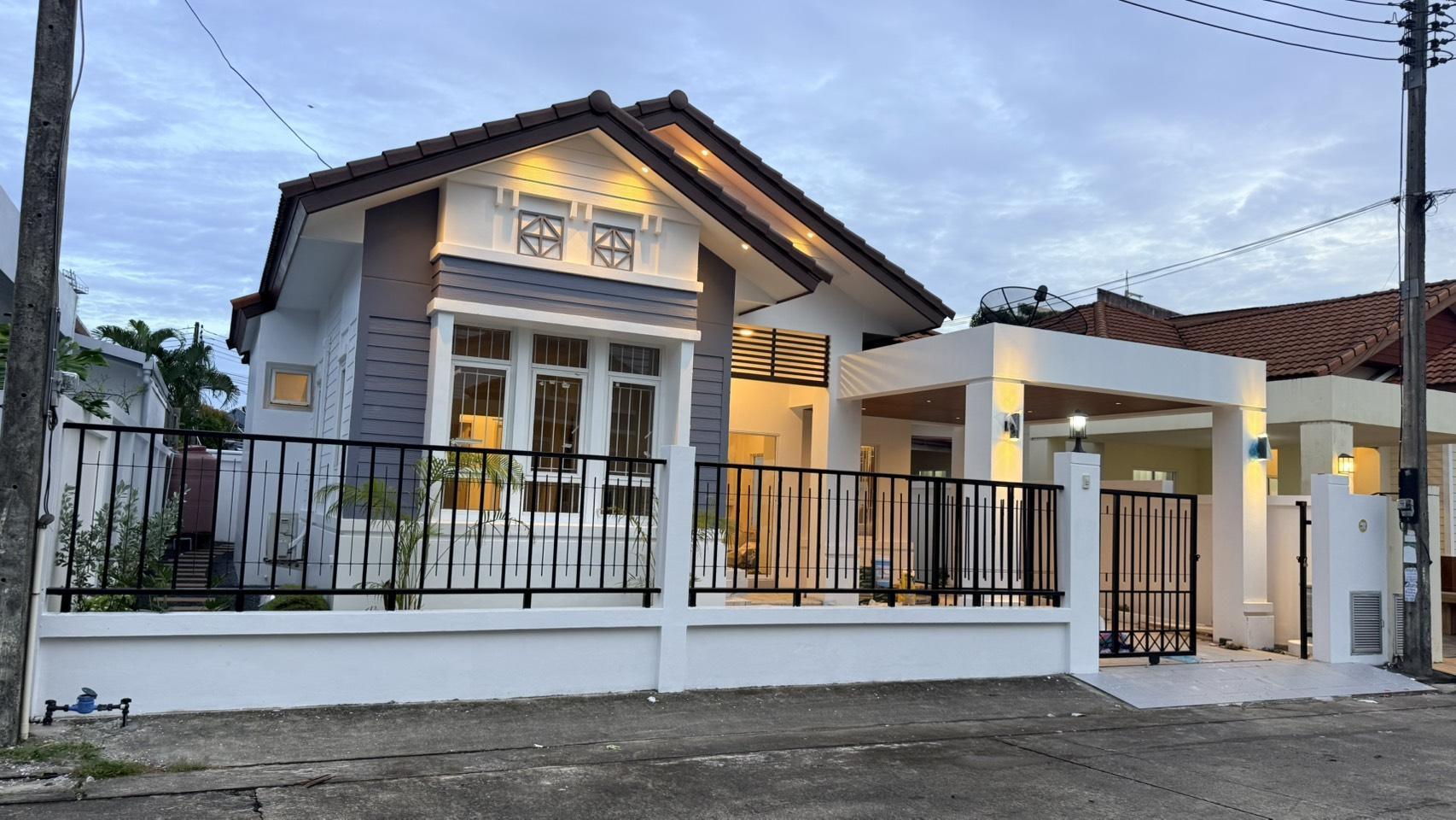 01-44 บ้านเดี่ยวชั้นเดียว หมู่บ้านภูเก็ตวิลล่า รูปที่ 1
