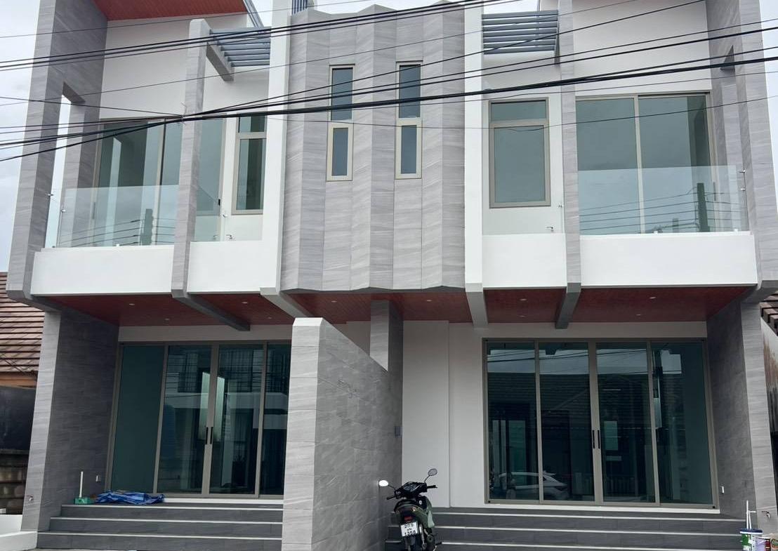 บ้านแฝด2ชั้น หมู่บ้านศรีสุชาติแกรนวิล2 รูปที่ 2