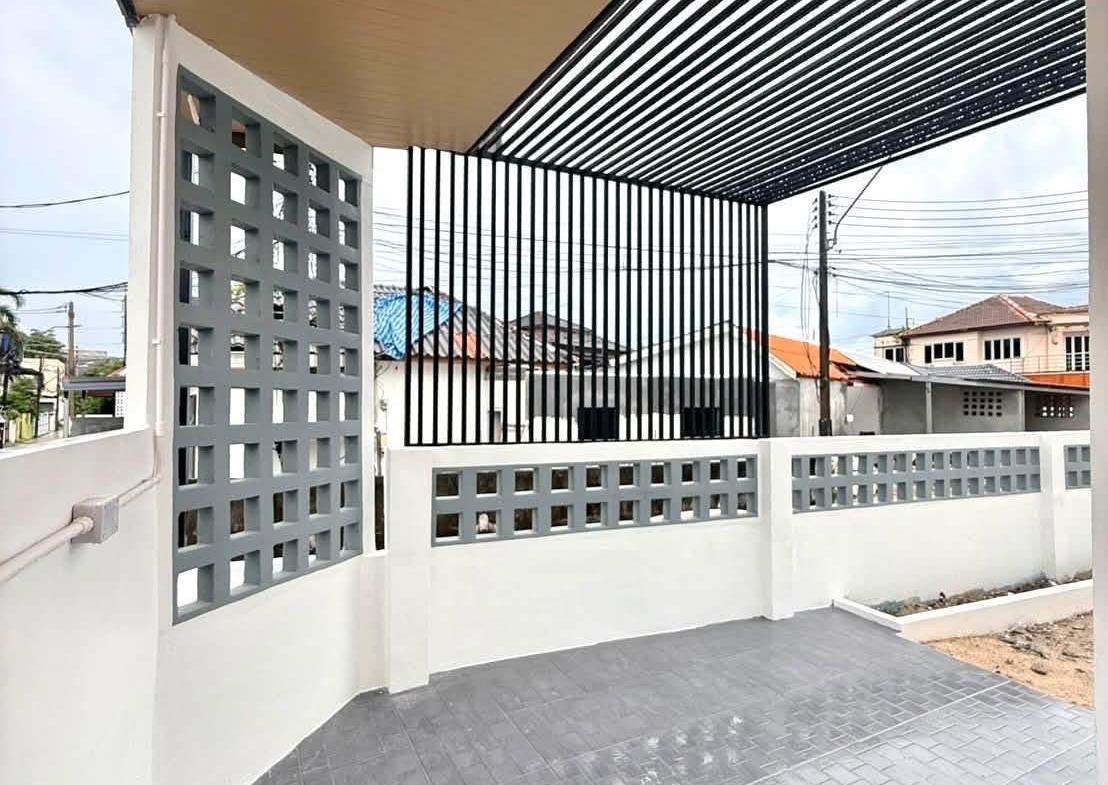 บ้านแฝดชั้นเดียว หมู่บ้านฉลองอินเตอร์ รูปที่ 11