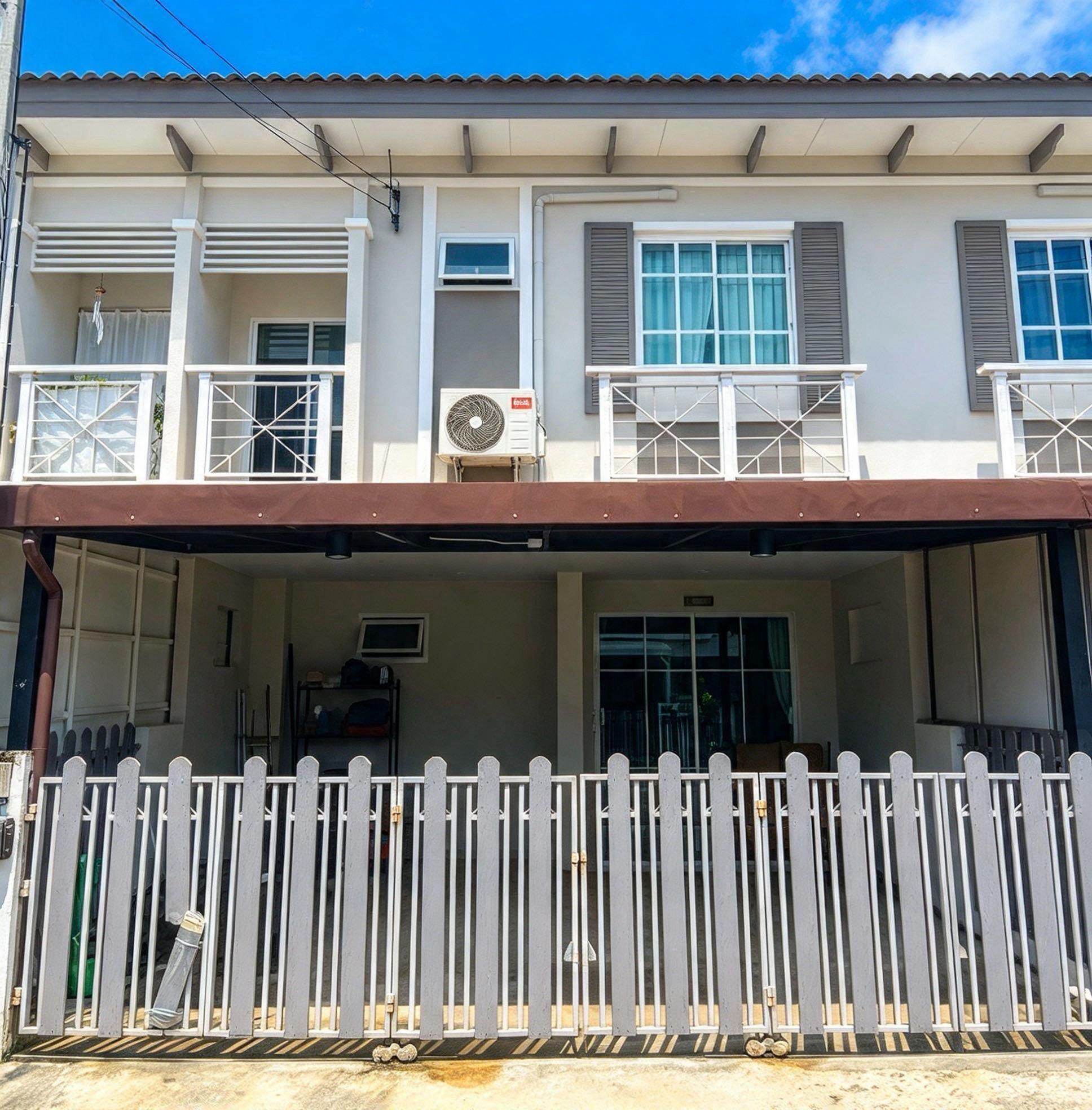 01-17 ทาวน์เฮ้าส์2ชั้น ไอลีฟไพร์ม 2 รูปที่ 1