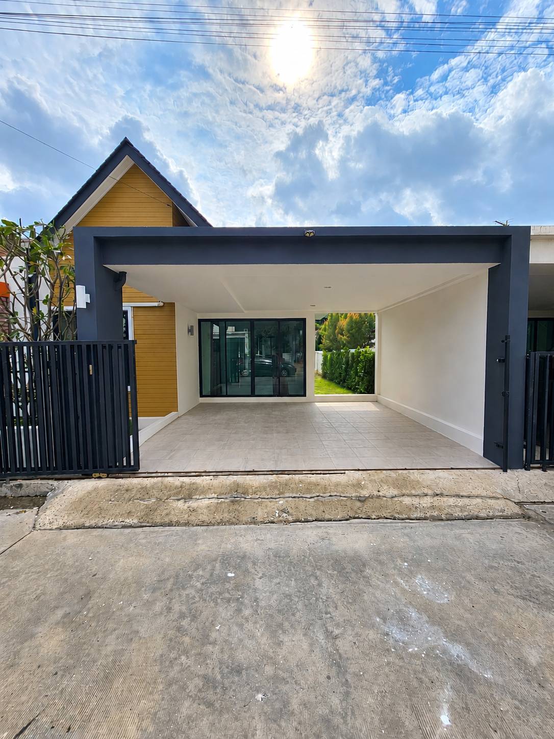 บ้านเดี่ยวชั้นเดียว เดอะบริส ป่าหลาย รูปที่ 2