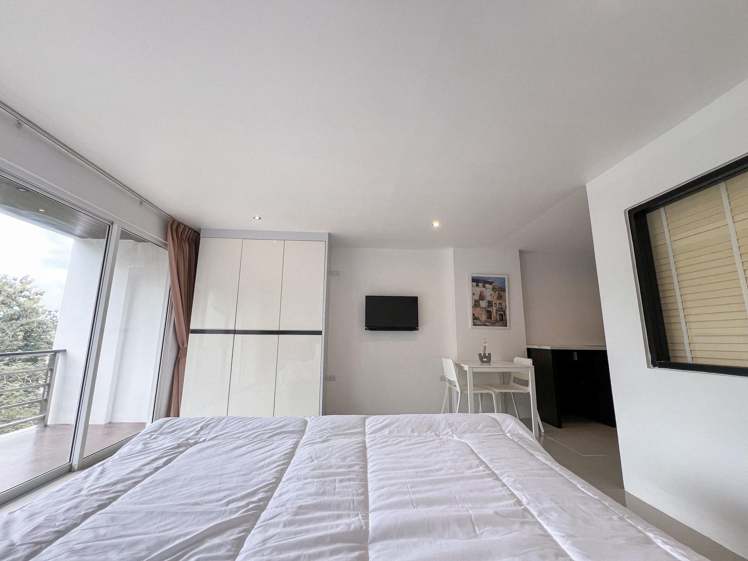 S__4497428_0 คอนโด Ocean View Patong รูปที่ 10